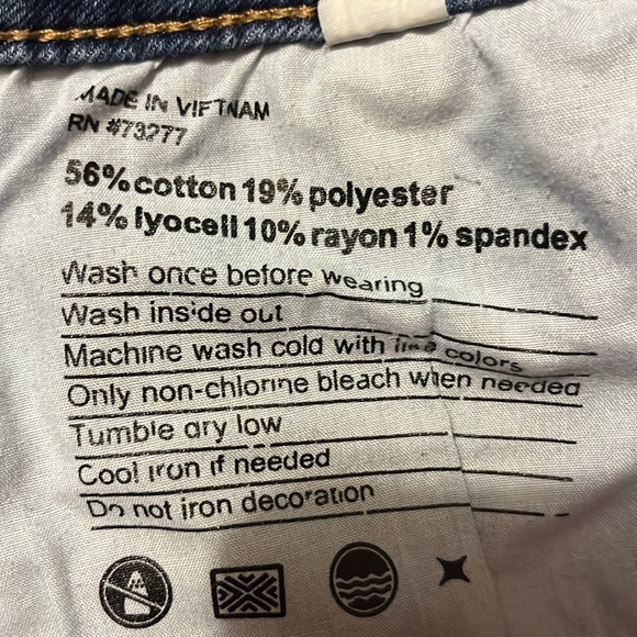 Sonoma Bootcut Jeans, size 10. Bundle with other Sonoma Jeans both for $15 - Picture 4 of 4